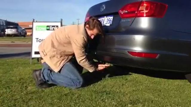 VW Jetta Tow Bar смотреть онлайн