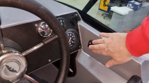 ХИТРУШКИ, МОЙКА, ОТОПИТЕЛЬ . ВОЛЖАНКА 46 Фиш. Тюнинг и доработки. SEAFLO и ПЛАНАР