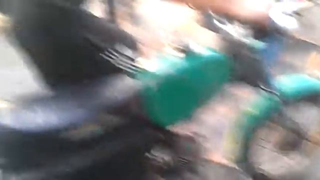 заводка мопеда смотреть онлайн