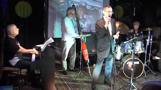 Музыкальный вечер в стиле Фрэнка Синатры в студии Арт-Ликор смотреть онлайн