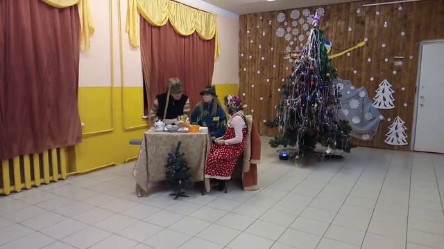 Театрализованное представление "Как под Новый год в лесу" (Шуринский СДК) смотреть онлайн