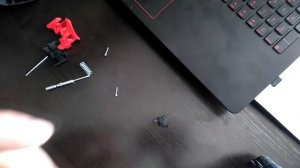 Разборка и чистка замка ремней детского автокресла.