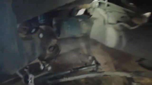 VOLVO 850. Замена сайлентблока задней подвески.Rear suspension silentblock replacement смотреть онлайн