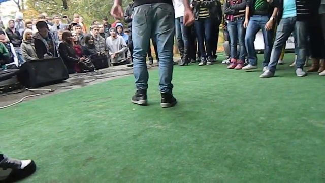 Dance battle(15.10.2011) смотреть онлайн