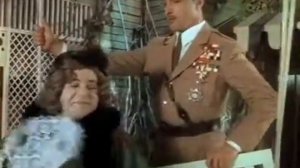 Я старый солдат. И не знаю слов любви.