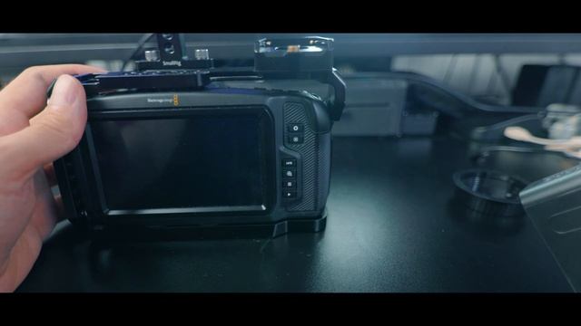 BMPCC 4K Rig | How to create a BMPCC 6K Pro and save money. смотреть онлайн