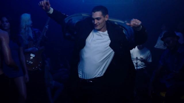 AXE | Find Your Magic – NEW AXE DEODORANTS! смотреть онлайн