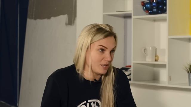 Юлия Дрожжина - об академе, о проблемах Москвы и об уходе из РСО / вТрудь смотреть онлайн