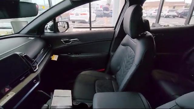 2023 Kia Sportage X-Line Janesville Milwaukee Madison Beloit Rockford смотреть онлайн