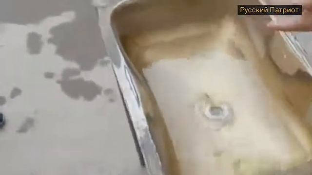Вода не закручивается на полюсах! Разоблачение силы Кориолиса! Земля неподвижна и не шар! Беляев М. смотреть онлайн