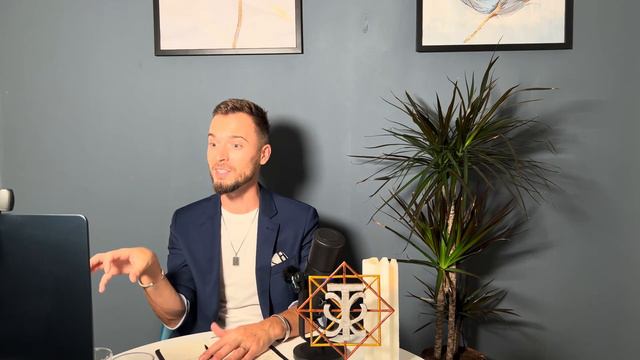 Важно ли брать фамилию мужа? Абортированные души в роду. Главная кармическая родовая задача человек смотреть онлайн