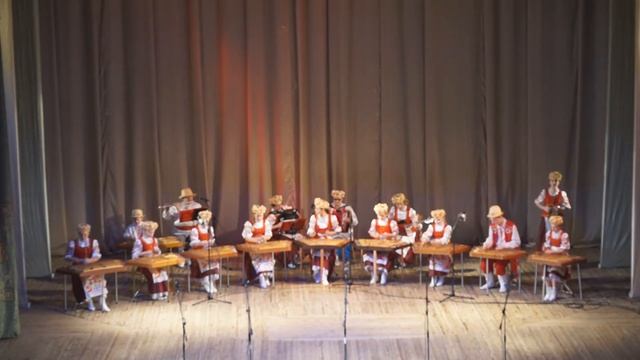 В.Кузнецов. Сюита "Вясковыя танцы":"Вясельны марш"; "Вальсок"; "Полька". смотреть онлайн