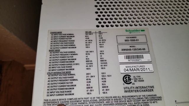 SCHNEIDER ELECTRIC: XANTREX XW6048 HYBRID INVERTER/CHARGER VS. NISSAN LEAF LITHIUM BATTERY смотреть онлайн