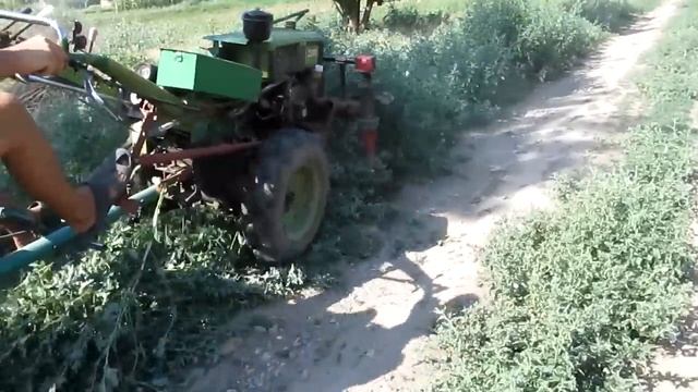 Покос обочины мотоблоком смотреть онлайн