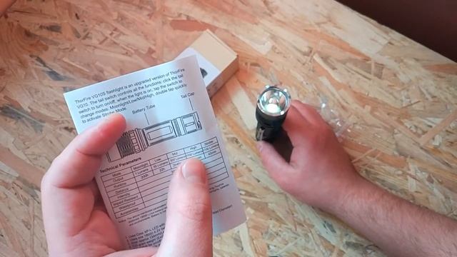 Приличный тактический фонарь из недорогих Thorfire VG10S смотреть онлайн