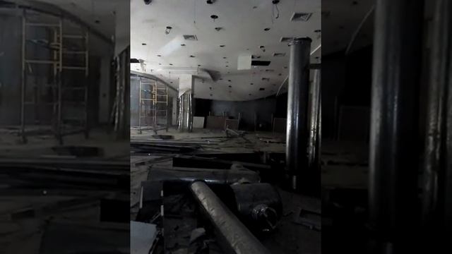 Демонтаж потолка(1) смотреть онлайн