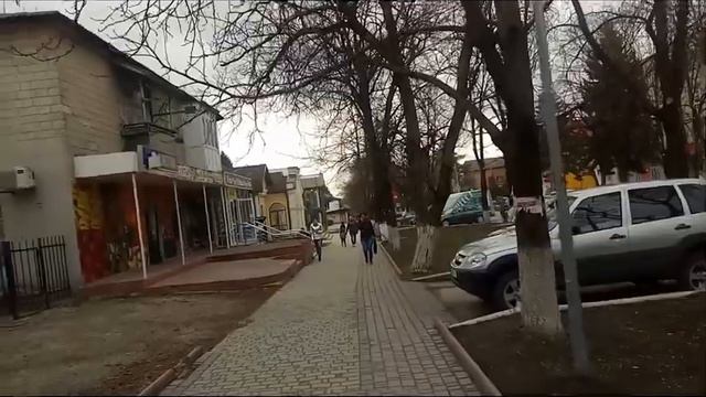 Вроде как праздник,а мне грустно. смотреть онлайн