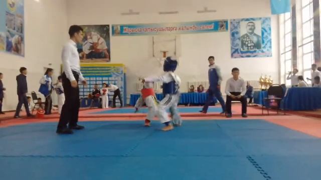 Толыбай Дінмұхаммед смотреть онлайн