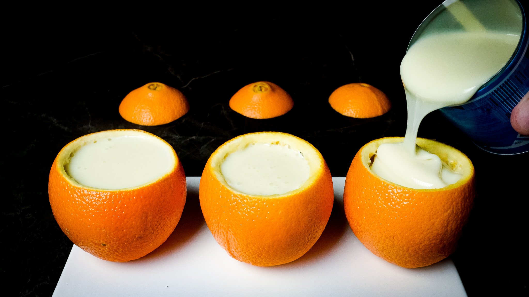 Простой десерт из сгущенки и апельсинов. Как приготовить без выпечки, без духовки, без желатина смотреть онлайн