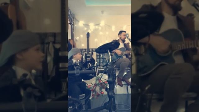 Мотоцикл. Киш. Кавер. смотреть онлайн