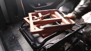 Бюджетный автодом из соболя. Поворотные сиденья. Водительское сиденье.