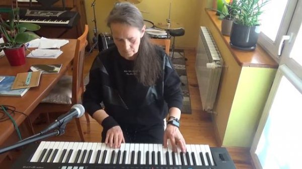 BIEŁYJE ROZY [YAMAHA PSR--E 473 ]