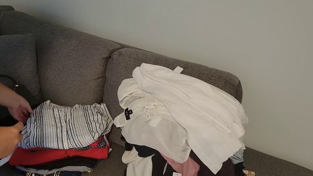 БЕСПЛАТНАЯ ОДЕЖДА ДЛЯ ВСЕХ смотреть онлайн