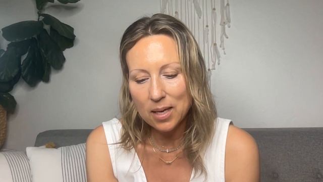 KUAN YIN ORACLE #5 - DANCE OF THE QUEEN BUTTERFLY смотреть онлайн