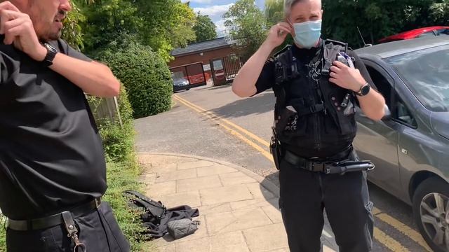 Aylesbury Police Station смотреть онлайн