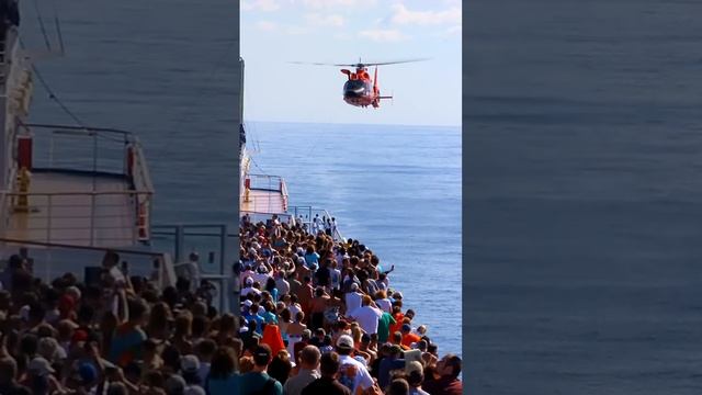 Coast Guard rescue from Carnival Cruise Ship near Puerto Rico смотреть онлайн