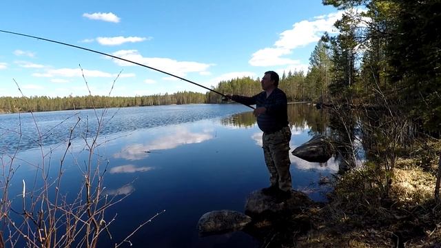 Рыбалка на лесных озёрах в Карелии смотреть онлайн