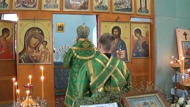 На празднике Вербное Воскресенье в храме Архангела Михаила п. Магнитный 2016 года смотреть онлайн