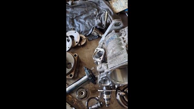 Nissan QD32-ETI (electronics)injection pump repair смотреть онлайн