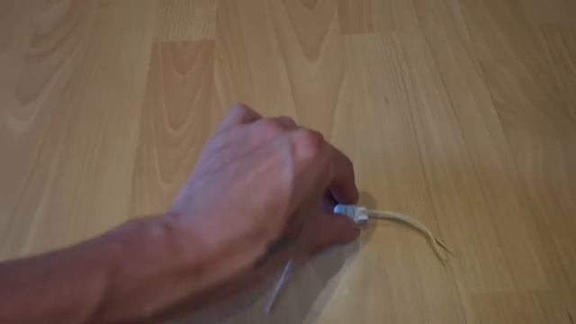 СУВЕНИР ИЗ НЕРАБОЧИХ НАУШНИКОВ. Сувенир. Миниатюрный Советский телефон. Поделки своими руками. смотреть онлайн