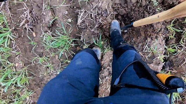 Minelab Vanquish 540 Vanquish 440 SET Up Testing Features Metal Detecting