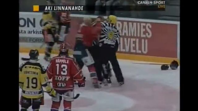 Hockeyfighters.cz Kristian Kudroc vs Robert Schnabel.wmv смотреть онлайн