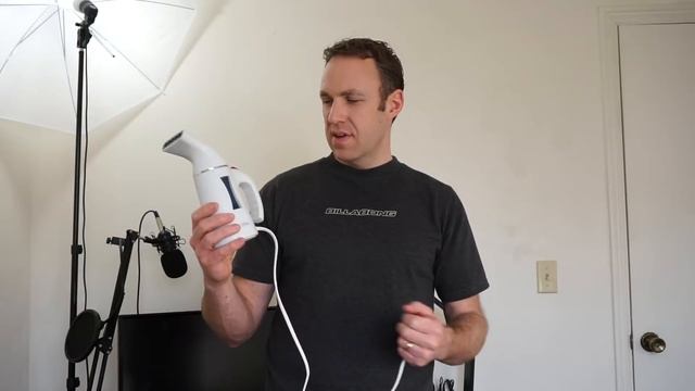 How well does a $25 portable steamer work? Sterline Portable Garment Steamer Review and Demo смотреть онлайн