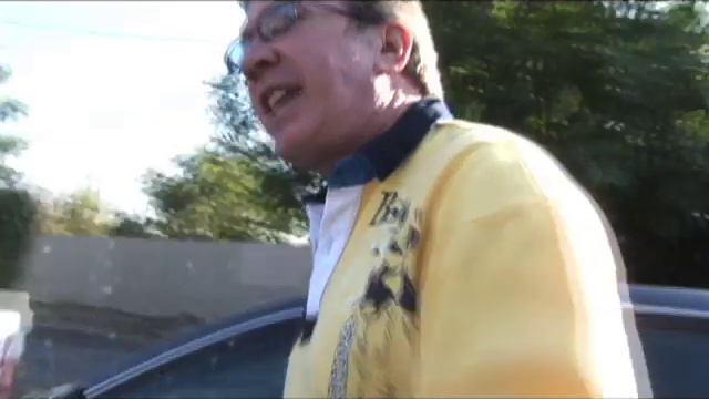 TIM ALLEN GETS ANGRY AT PAPARAZZI смотреть онлайн