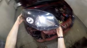 Снимаем передние фары и ПТФ Renault Sandero Stepway 2013-2018 г.в.