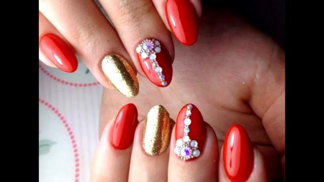 Жемчужная втирка на красном ? ИДЕИ МАНИКЮРА ? ДИЗАЙН НОГТЕЙ ??? смотреть онлайн