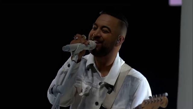 Would this Coach recognise his own BROTHER in The Voice?  Journey 95