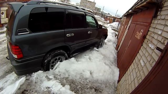 Lexus LX470 выхлоп