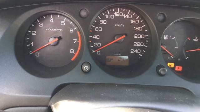 Легли стрелки тахометра и уровня топлива Honda Accord 6 смотреть онлайн