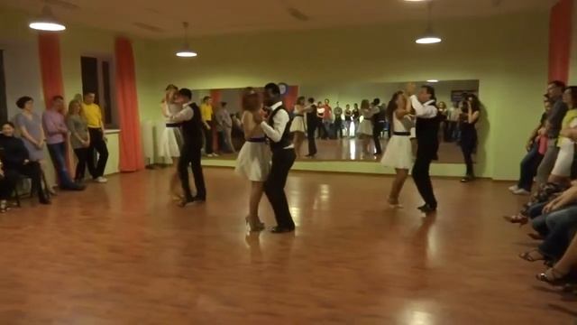 Выступление Бачата (Новоселье школы Mambo GROUP) смотреть онлайн