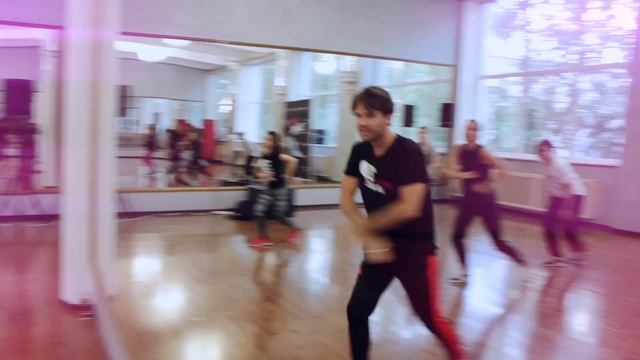 Anthony Trahearn / Лето 2017 смотреть онлайн