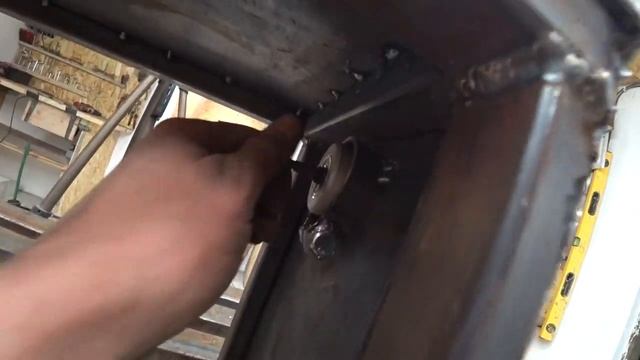 СТАНОК ВЫСЕЧНЫЕ НОЖНИЦЫ ИЗ ДРЕЛИ | Крутая самоделка