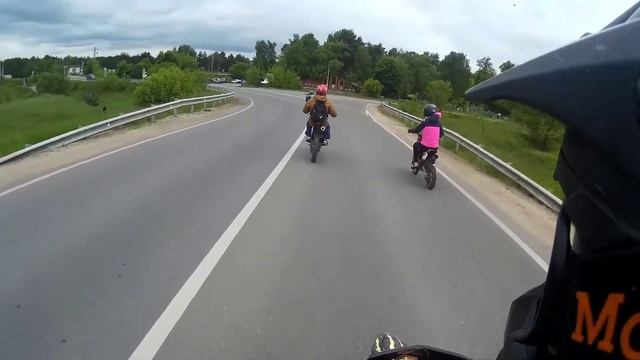 Покатушки #28 ВШЕСТЕРОМ НА МОТОЦИКЛАХ! IRBIS TTR 125R смотреть онлайн