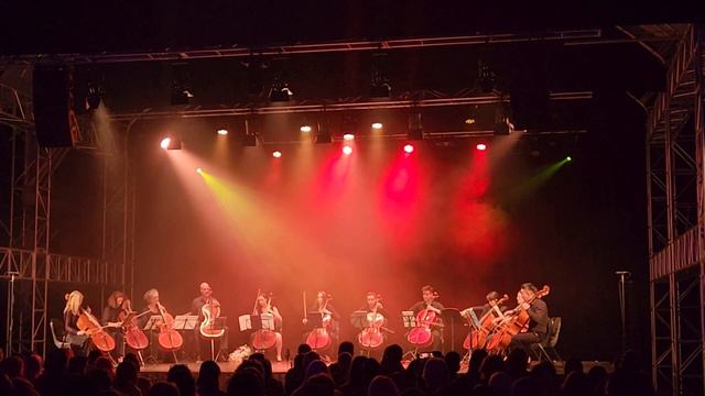 12 Cellos - Bohemian Rhapsody смотреть онлайн