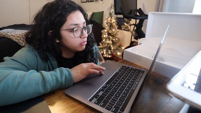 MacBook Pro Laptop M2 13.3" Unboxing 2023 Former Windows User смотреть онлайн