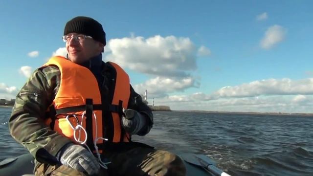 Кайман 330 и Suzuki DT 15 смотреть онлайн